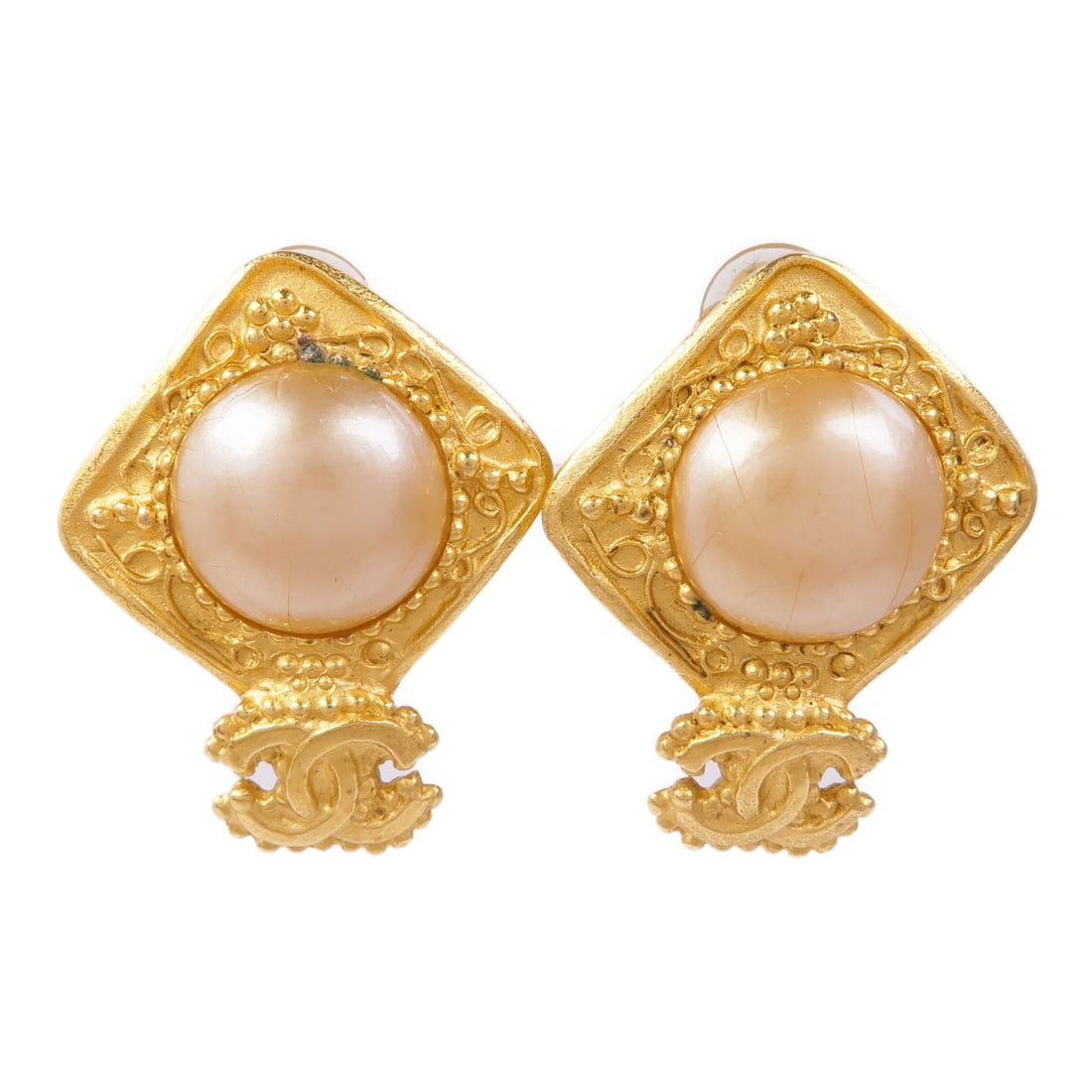 CHANEL Gold and White Metal CC Earrings from France (1 of 9)