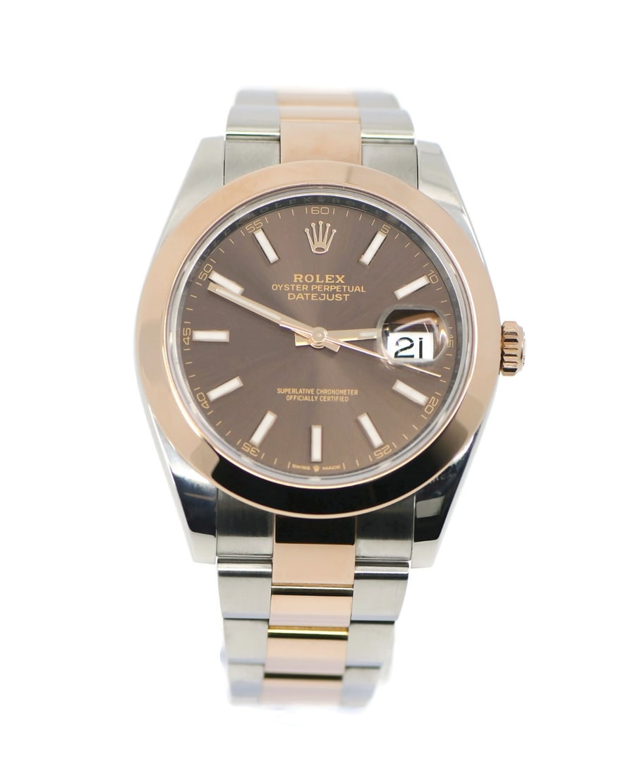 Rolex Datejust 41mm Chocolate Automatic Watch 126301 with Box and Papers: Rolex Datejust 41mm Chocolate Automatic Watch 126301 with Box and Papers Experience the elegance of the Rolex Datejust 41, featuring a stunning brown dial complemented by a stainless steel and 18K gol