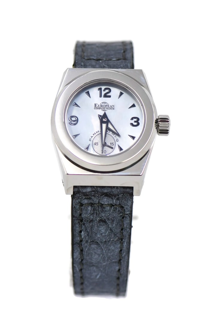 European Company Watch Panhard Quartz Stainless Steel 26mm PM1: European Company Watch Panhard Quartz Stainless Steel 26mm PM1 This pre-owned European Company Watch Panhard is a stylish wristwatch designed for those who appreciate quality and elegance. Featuring a