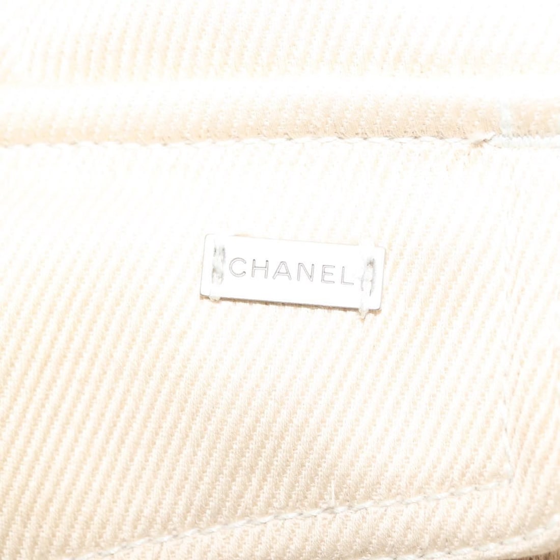 Authentic CHANEL Beige Canvas Skirt with CC Logo Made in Italy - 10