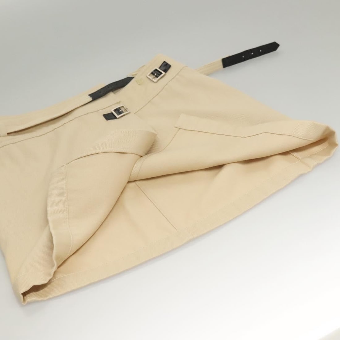 Authentic CHANEL Beige Canvas Skirt with CC Logo Made in Italy - 9