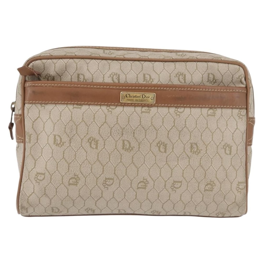 Vintage Christian Dior Beige Canvas Honeycomb Clutch Bag: Vintage Christian Dior Beige Canvas Honeycomb Clutch Bag This Christian Dior vintage honeycomb clutch is crafted from beige canvas with leather accents. It features metal fittings and offers a compact