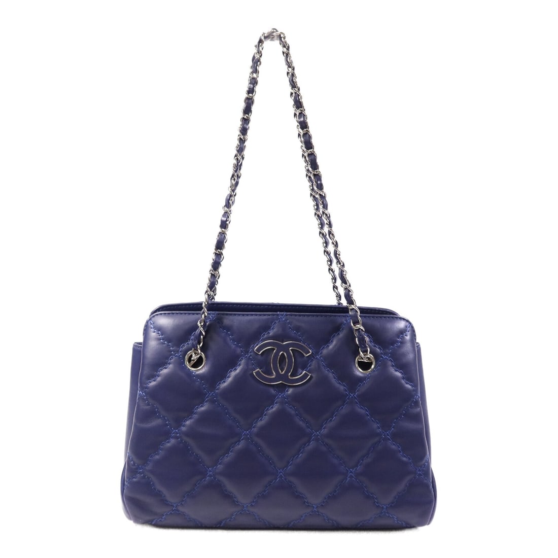 Blue Calfskin Leather Chanel A66134 Shoulder Bag with Silver Tone Chain: Blue Calfskin Leather Chanel A66134 Shoulder Bag with Silver Tone Chain This CHANEL CC chain shoulder bag features blue calfskin leather and silver-tone hardware. The bag offers a classic silhouette w
