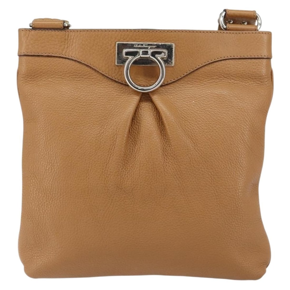 Gancini Leather Shoulder Bag by Salvatore Ferragamo in Brown: Gancini Leather Shoulder Bag by Salvatore Ferragamo in Brown This Salvatore Ferragamo Gancini shoulder bag is crafted from brown leather and designed for women. The bag is pre-owned and in good condit