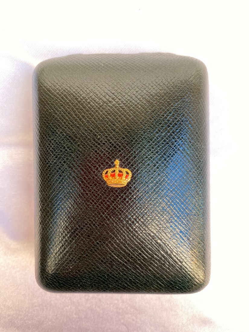 King Farouk Platinum Diamond Enamel Cufflinks by AH Naguib Bey Paris - 2