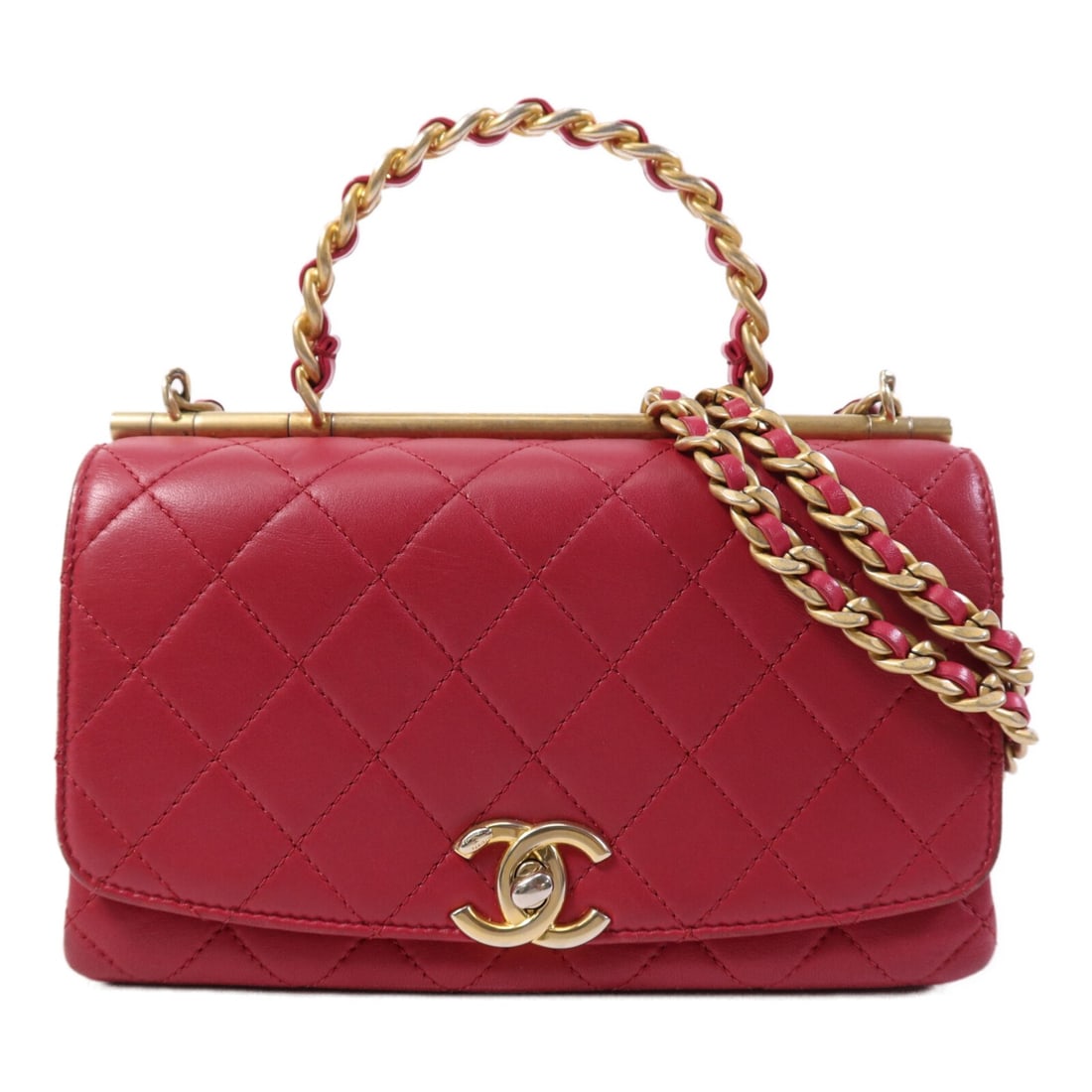 CHANEL Pink Calfskin Leather 2way Shoulder Bag with Gold Hardware: CHANEL Pink Calfskin Leather 2way Shoulder Bag with Gold Hardware This elegant CHANEL CC Chain Shoulder Bag is crafted from luxurious calfskin leather in a stunning pink hue. Designed for versatility,