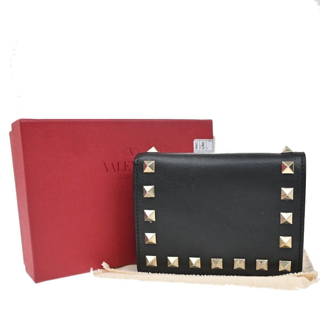 Black Leather Valentino Garavani Rockstud Flap Card Holder (1 of 12)