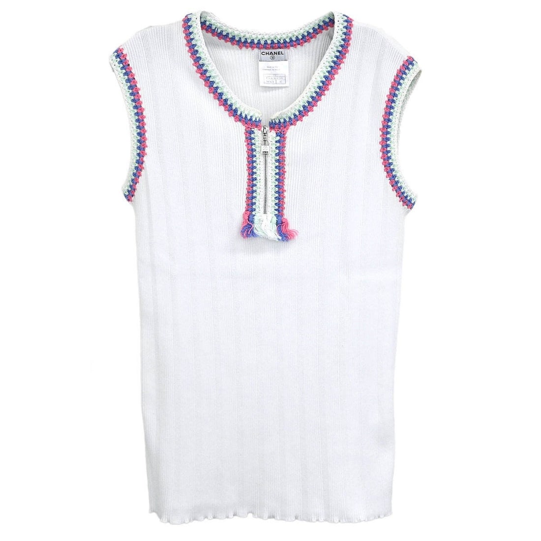 Chanel White Sleeveless Tank Top 07P Size 42: Chanel White Sleeveless Tank Top 07P Size 42 Elevate your casual wardrobe with this stylish Chanel Sleeveless Top. Crafted from 100% cotton, this white tank features a round neckline and a convenient
