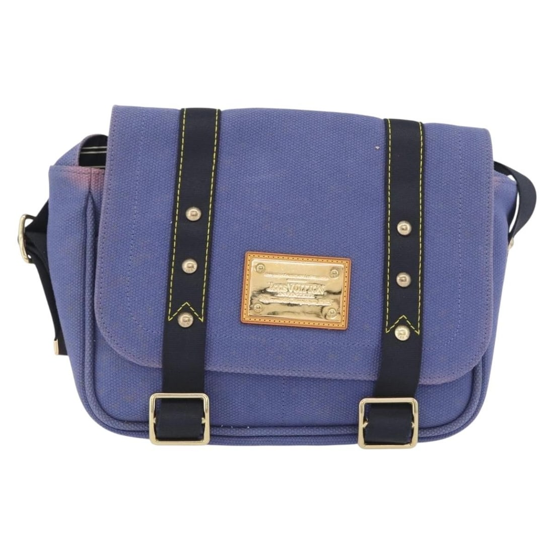 Louis Vuitton Antigua Besace blue canvas messenger bag for women: Louis Vuitton Antigua Besace blue canvas messenger bag for women This Louis Vuitton Antigua Besace Messenger Bag features a blue canvas exterior designed for women. The bag includes a shoulder strap a