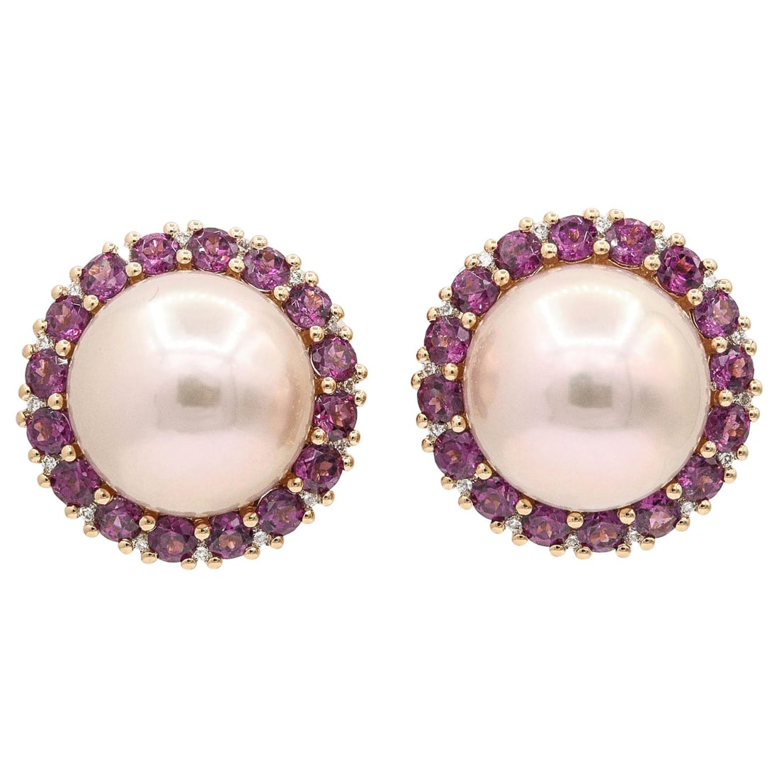 Harbor Diamonds Pink Freshwater Pearl Rhodolite Halo Earrings 3.79CT 18K Rose Gold: Harbor Diamonds Pink Freshwater Pearl Rhodolite Halo Earrings 3.79CT 18K Rose Gold Elevate your elegance with these stunning Pink Freshwater Pearl Rhodolite Halo Stud Earrings. Crafted in luxurious 18