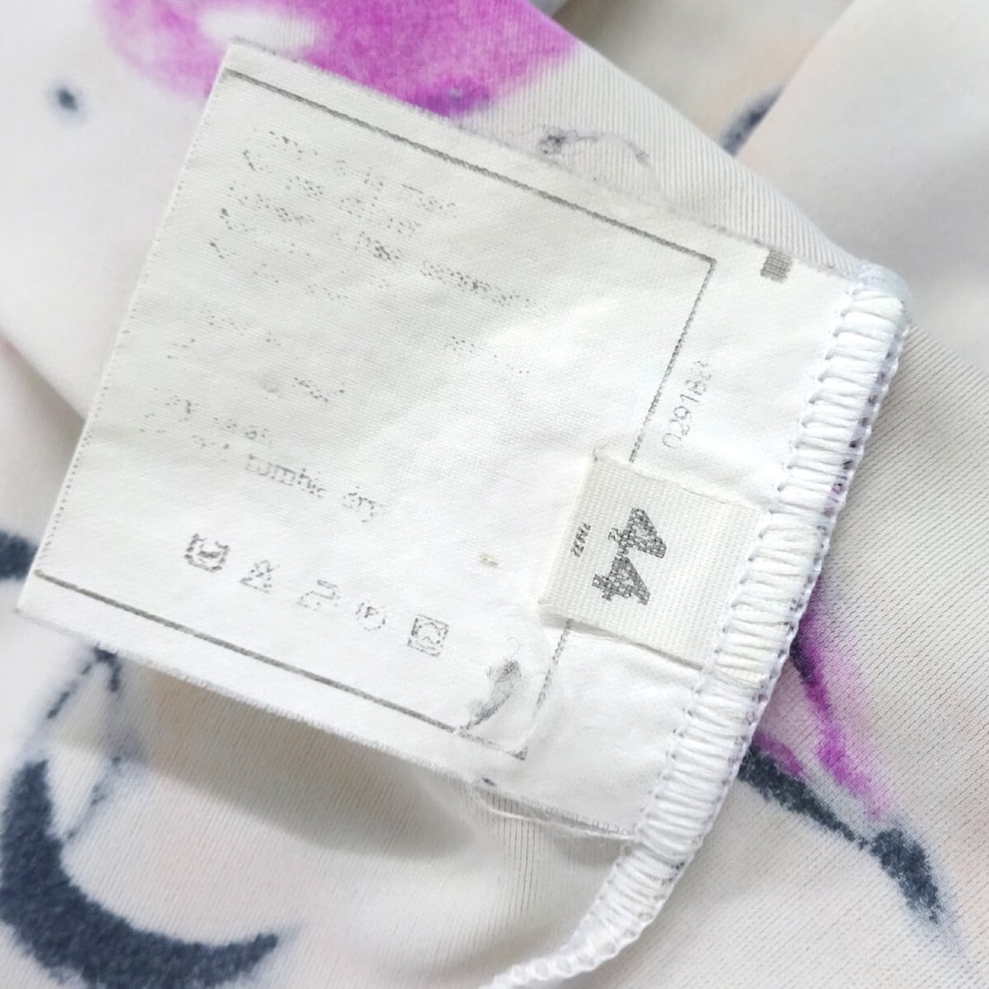 Chanel Vintage White Long Sleeve Cropped T-Shirt #44 - 11