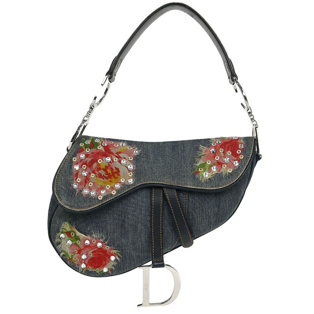 Christian Dior Blue Denim Saddle Handbag 01RU1014 Italy: Christian Dior Blue Denim Saddle Handbag 01RU1014 Italy This Christian Dior Saddle Handbag features a stylish blue denim patchwork design that combines elegance with casual flair. It is crafted from h