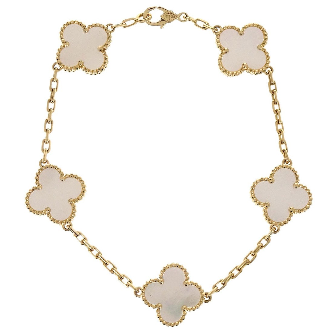 Van Cleef Arpels Alhambra Mother of Pearl Yellow Gold Chain Bracelet: Van Cleef Arpels Alhambra Mother of Pearl Yellow Gold Chain Bracelet This Van Cleef & Arpels Alhambra bracelet features a chain style crafted from 18k yellow gold and adorned with a mother of pearl st