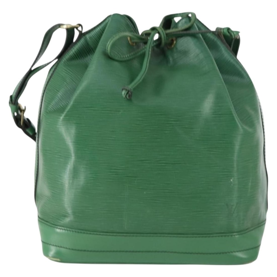 Green Epi Leather Noe Shoulder Bag by Louis Vuitton 27cm x 34cm x 19.5cm: Green Epi Leather Noe Shoulder Bag by Louis Vuitton 27cm x 34cm x 19.5cm This Louis Vuitton Noe handbag is crafted from green Epi leather, designed for women. The handbag features a shoulder strap and
