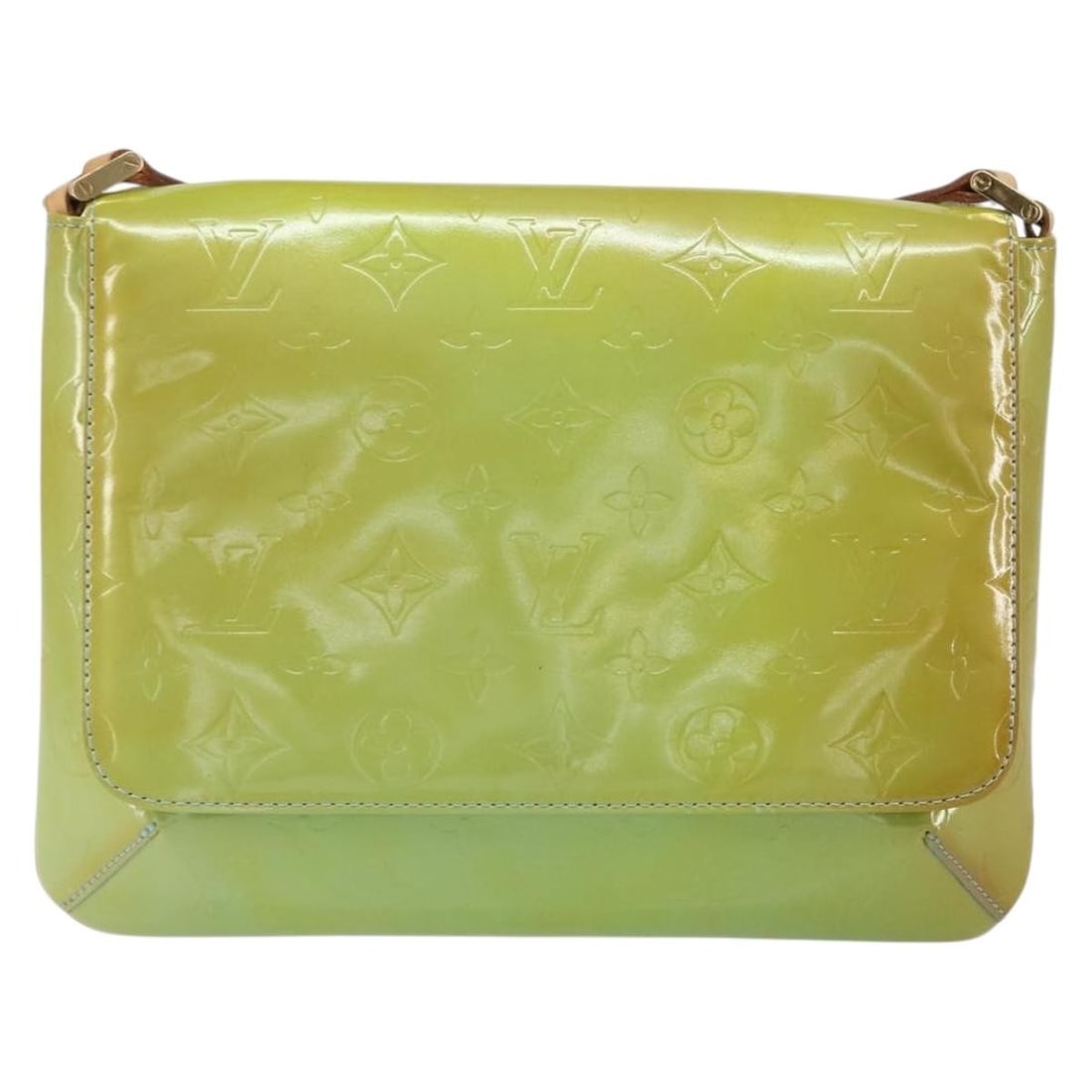 Green Patent Leather Louis Vuitton Thompson Street Purse 26cm: Green Patent Leather Louis Vuitton Thompson Street Purse 26cm This Louis Vuitton Thompson Street Handbag for women features a green patent leather exterior with the classic Monogram Vernis finish. The