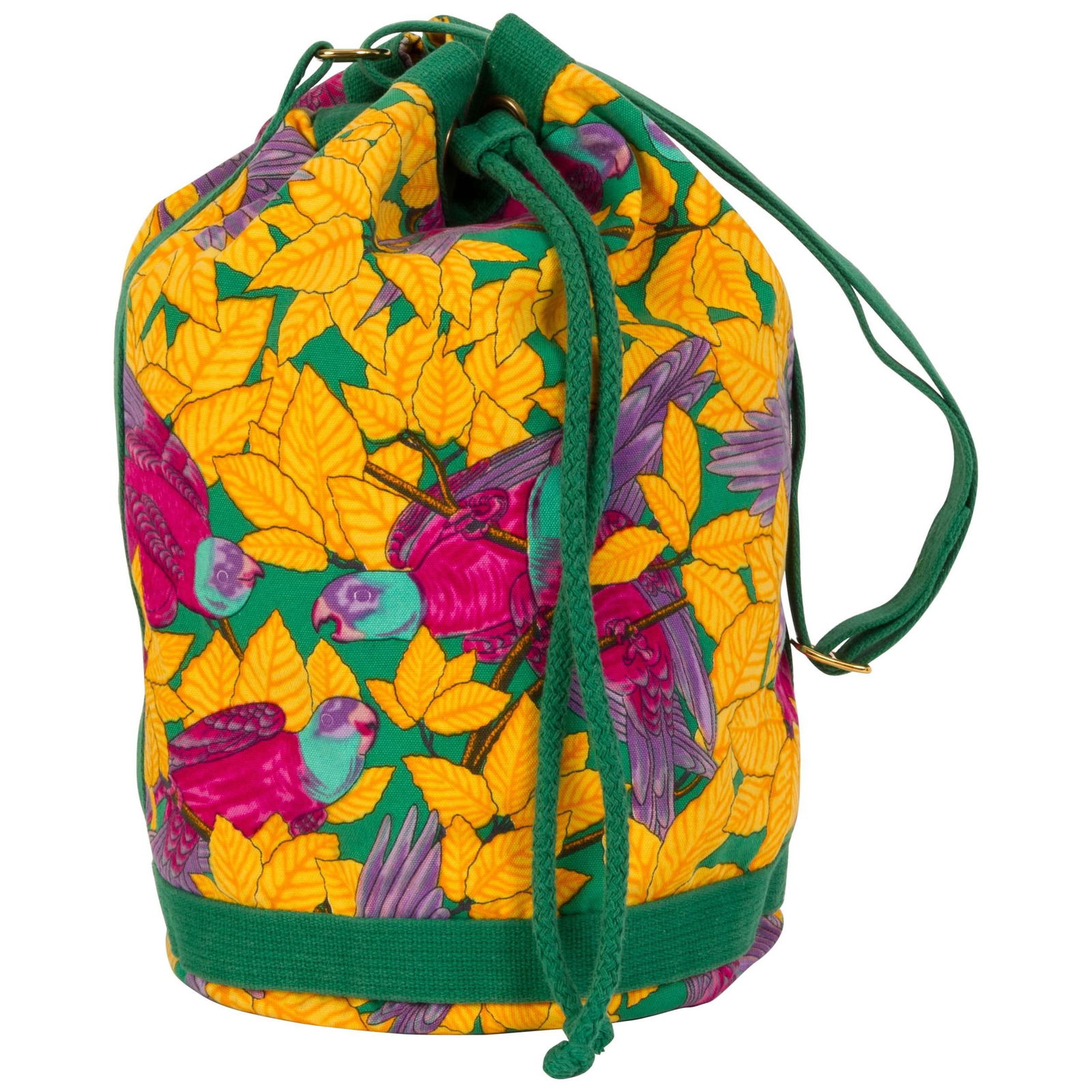 Hermes Parrots Bucket Shoulder Bag Multicolor Design France: Hermes Parrots Bucket Shoulder Bag Multicolor Design France Hermes bucket bag featuring a vibrant multicolored parrots design. This adjustable shoulder bag is crafted in France and offers a spacious i