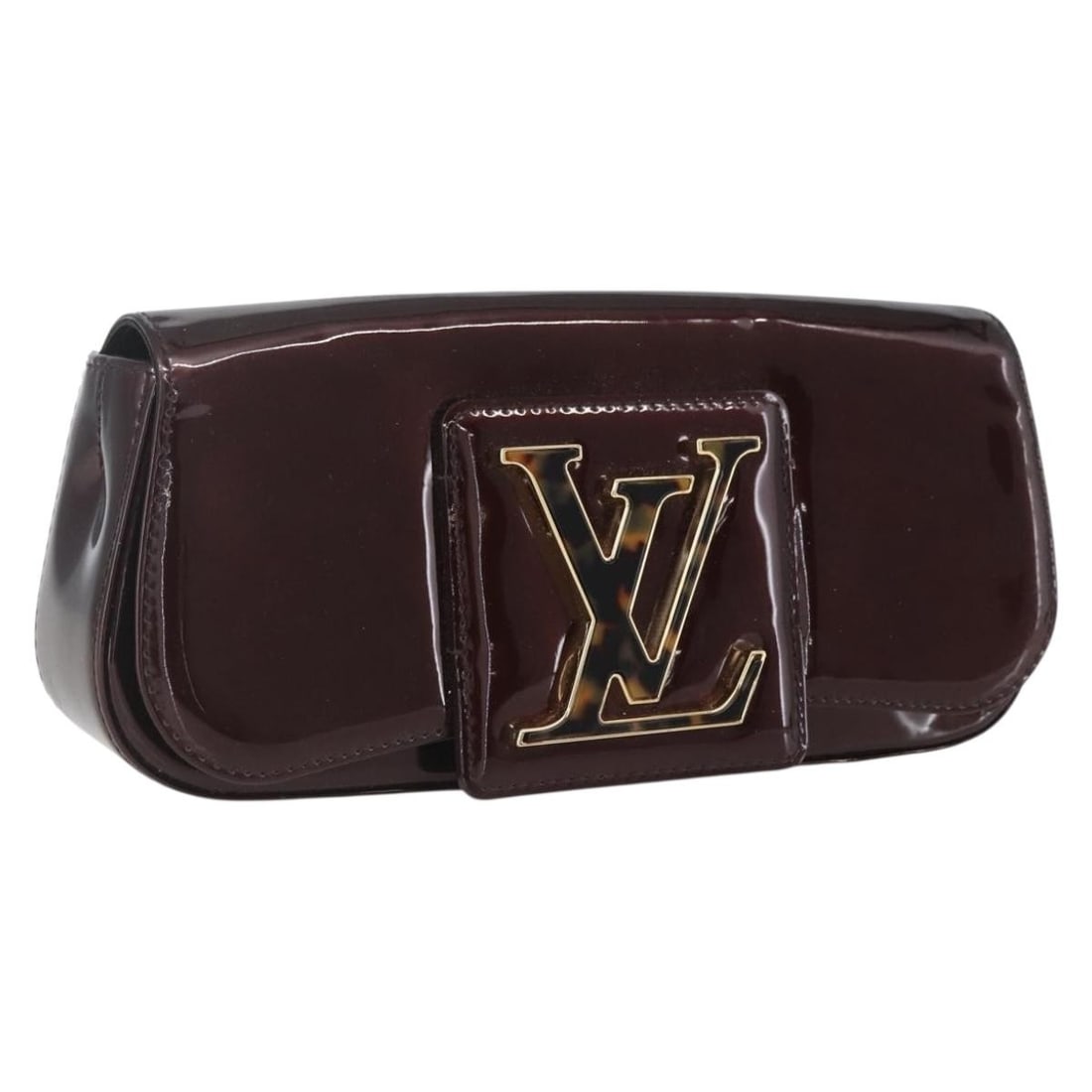 Louis Vuitton Vernis Amarante Patent Leather Sobie Clutch Bag M93728: Louis Vuitton Vernis Amarante Patent Leather Sobie Clutch Bag M93728 This Louis Vuitton Vernis Pochette Sobie clutch bag features an Amarante patent leather exterior with a sleek and compact silhouett