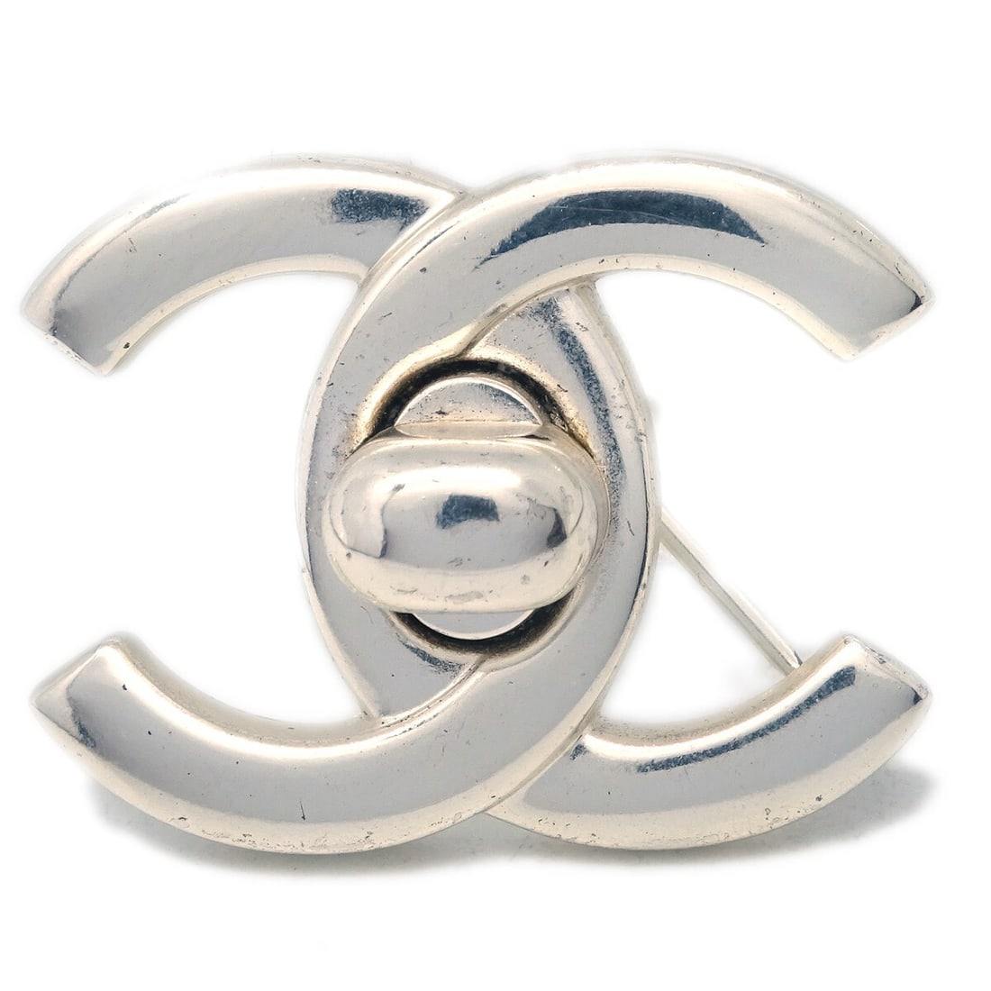Chanel 96P Turnlock Silver Plated Brooch Pin Vintage (1 of 4)