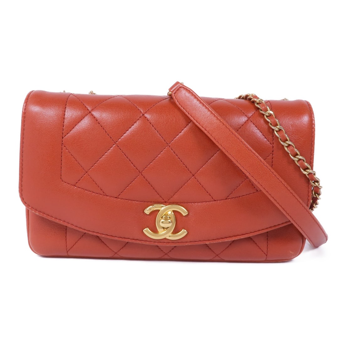 CHANEL Brown Calfskin Leather Shoulder Bag with Gold Hardware: CHANEL Brown Calfskin Leather Shoulder Bag with Gold Hardware This elegant CHANEL chain shoulder bag is crafted from premium brown calfskin leather, offering a luxurious touch to any outfit. The bag f