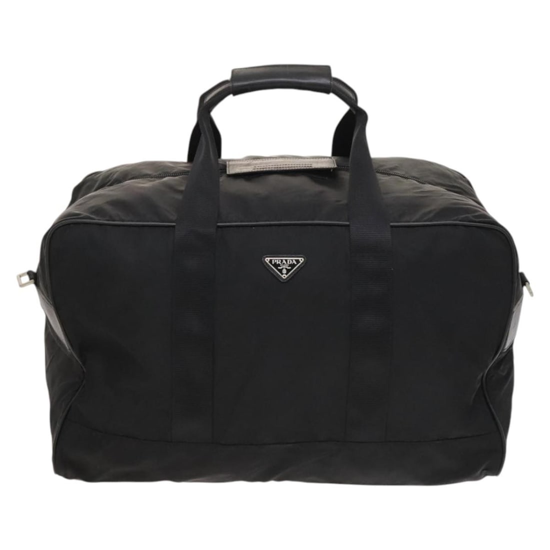 Prada Tessuto Nylon Boston Bag Black Unisex 52cm Italy: Prada Tessuto Nylon Boston Bag Black Unisex 52cm Italy This Prada Boston Bag is crafted from durable black nylon and designed for unisex use. Made in Italy, the bag features a spacious interior and cl