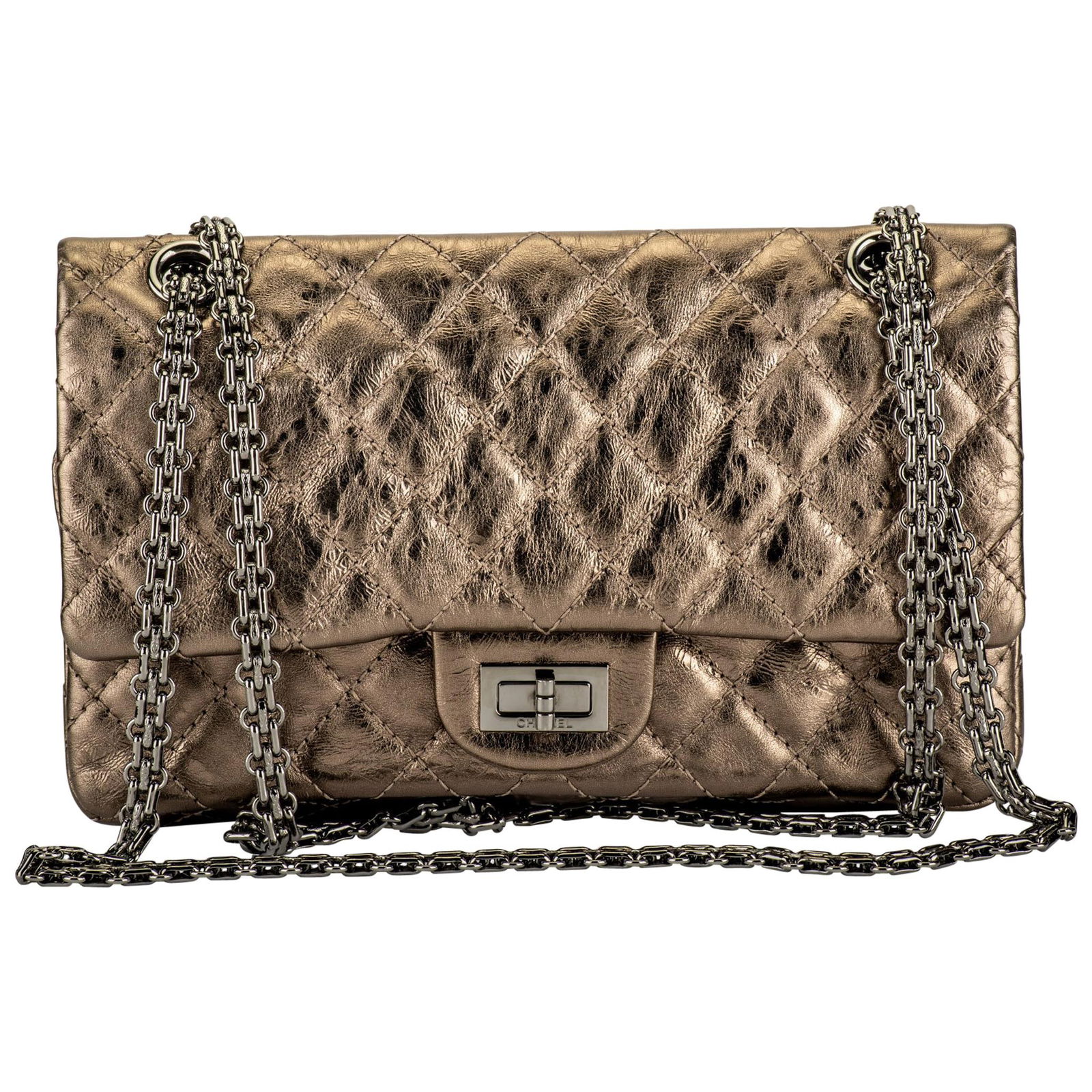 Chanel Argent Fonce Reissue Double Flap Bag Ruthenium Hardware: Chanel Argent Fonce Reissue Double Flap Bag Ruthenium Hardware This Chanel Argent Fonce' Reissue Double Flap Bag is a stunning addition to any luxury collection. Crafted from metallic leather, this ba