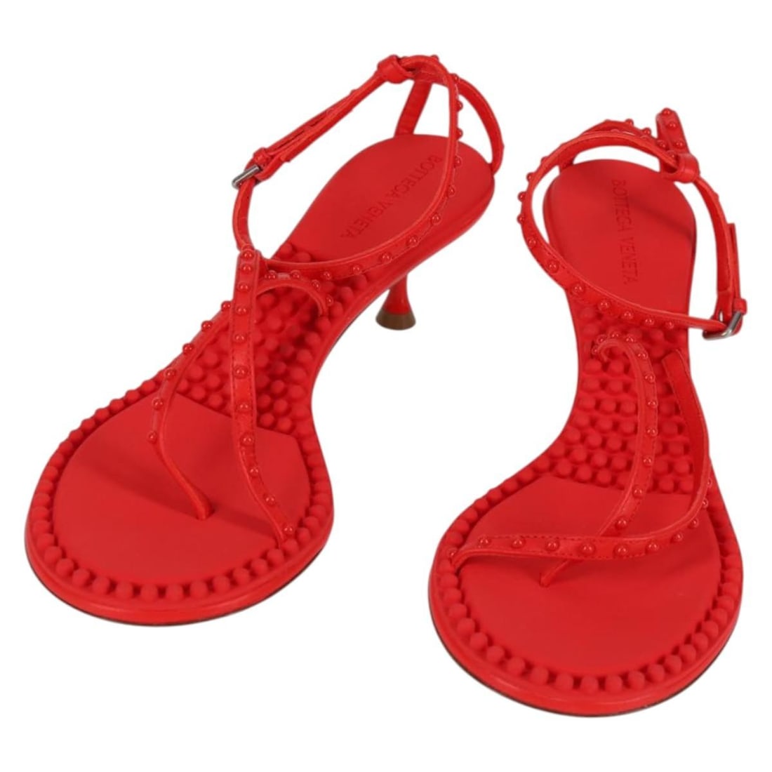 Bottega Veneta Pink Leather Sandals Authentic Made in Italy: Bottega Veneta Pink Leather Sandals Authentic Made in Italy Step out in style with these authentic Bottega Veneta sandals, crafted in Italy from high-quality leather. The chic pink color adds a vibran