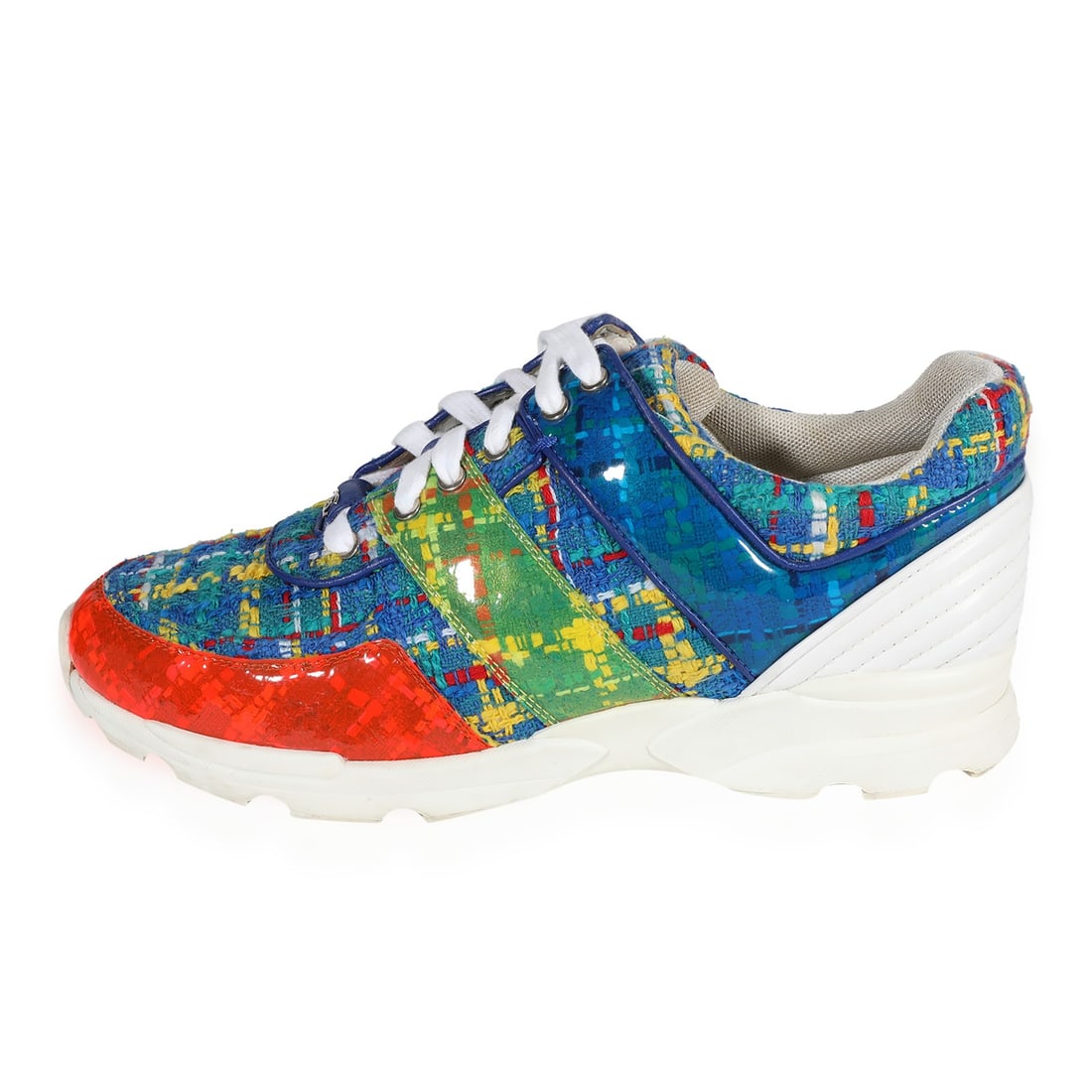 Chanel 17S Multicolour PVC Tweed Sneakers 40.5 Women's Lifestyle: Chanel 17S Multicolour PVC Tweed Sneakers 40.5 Women's Lifestyle Step into style with these Chanel 17S Multicolour PVC Tweed Sneakers, a perfect blend of comfort and chic design. Crafted in Italy, the