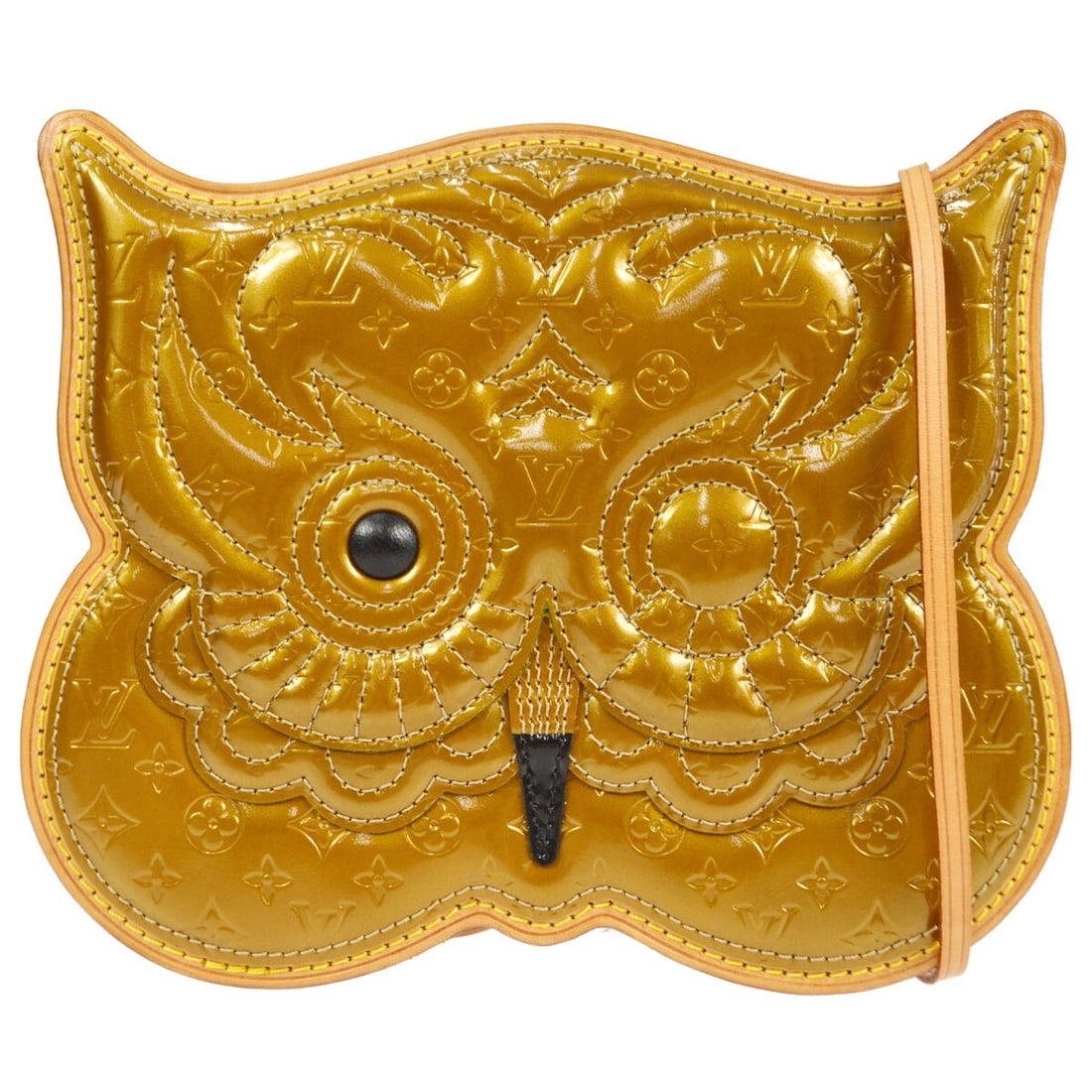 Louis Vuitton Conte De Fees Patent Leather Hibou Pochette Gold: Louis Vuitton Conte De Fees Patent Leather Hibou Pochette Gold Louis Vuitton Conte De Fees Pochette Hibou in gold patent leather designed for women. This elegant pouch features the iconic monogram pat