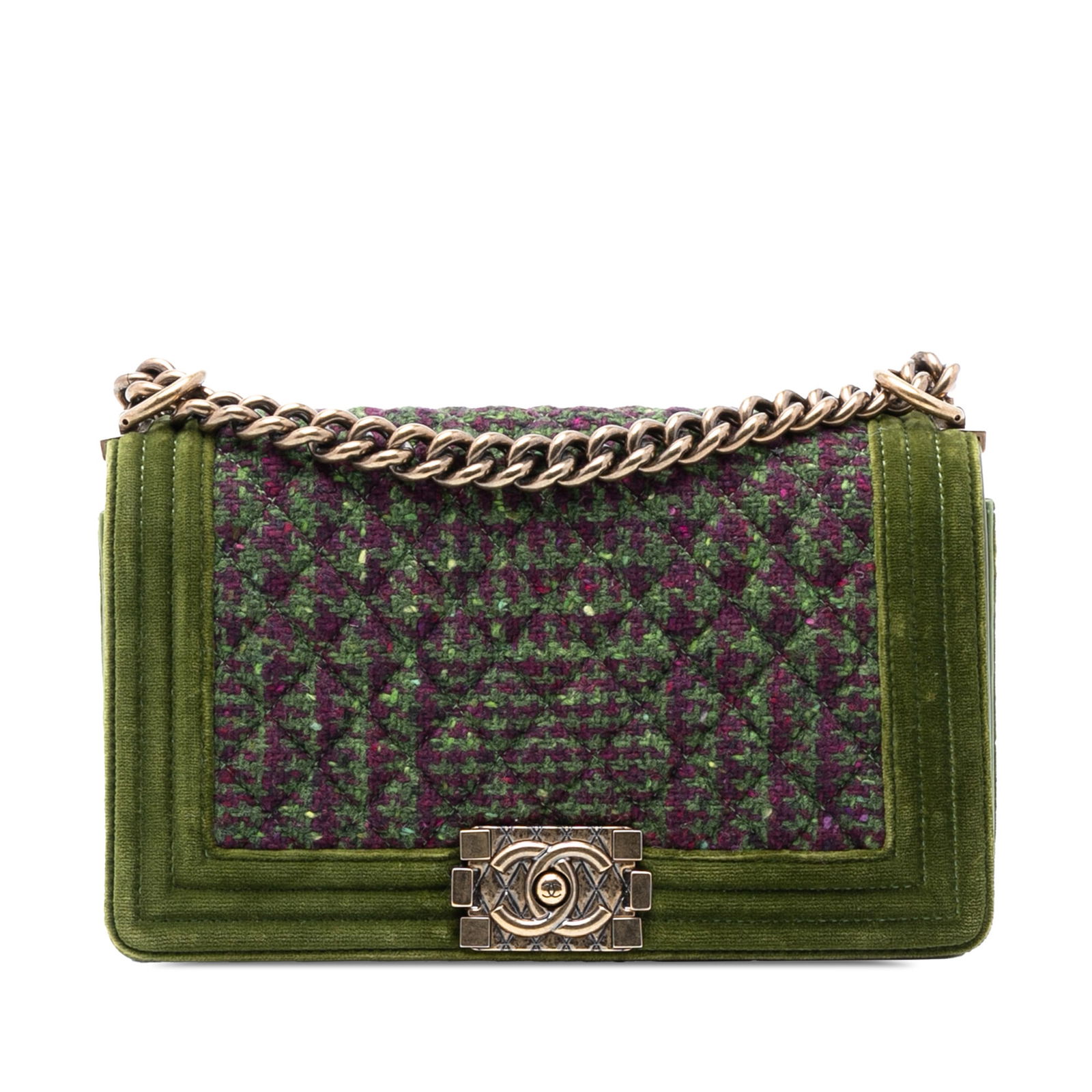 Chanel Boy Bag Old Medium Tweed Velvet Flap Green with Chain Strap: Chanel Boy Bag Old Medium Tweed Velvet Flap Green with Chain Strap This Chanel Old Medium Boy Flap bag features a quilted design crafted from green velvet and tweed, complemented by a chain-link and a