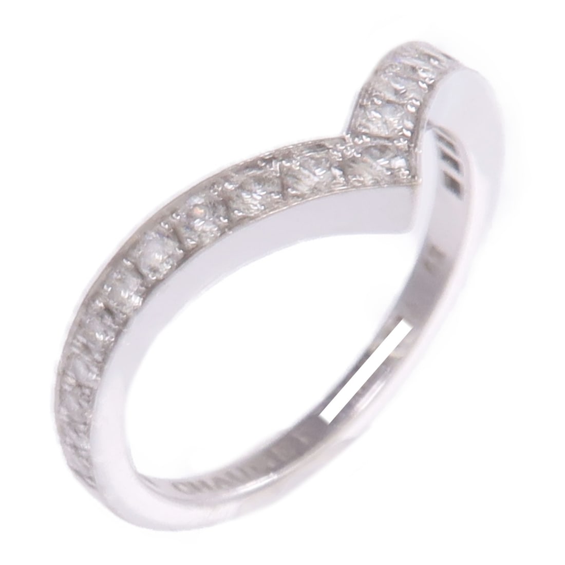 Josephine Aigrette Diamond Ring in 18K White Gold Size 52 by Chaumet: Josephine Aigrette Diamond Ring in 18K White Gold Size 52 by Chaumet This Chaumet Josephine Aigrette ring is crafted from 18K white gold and features sparkling diamond accents. The ring is a size 52 (