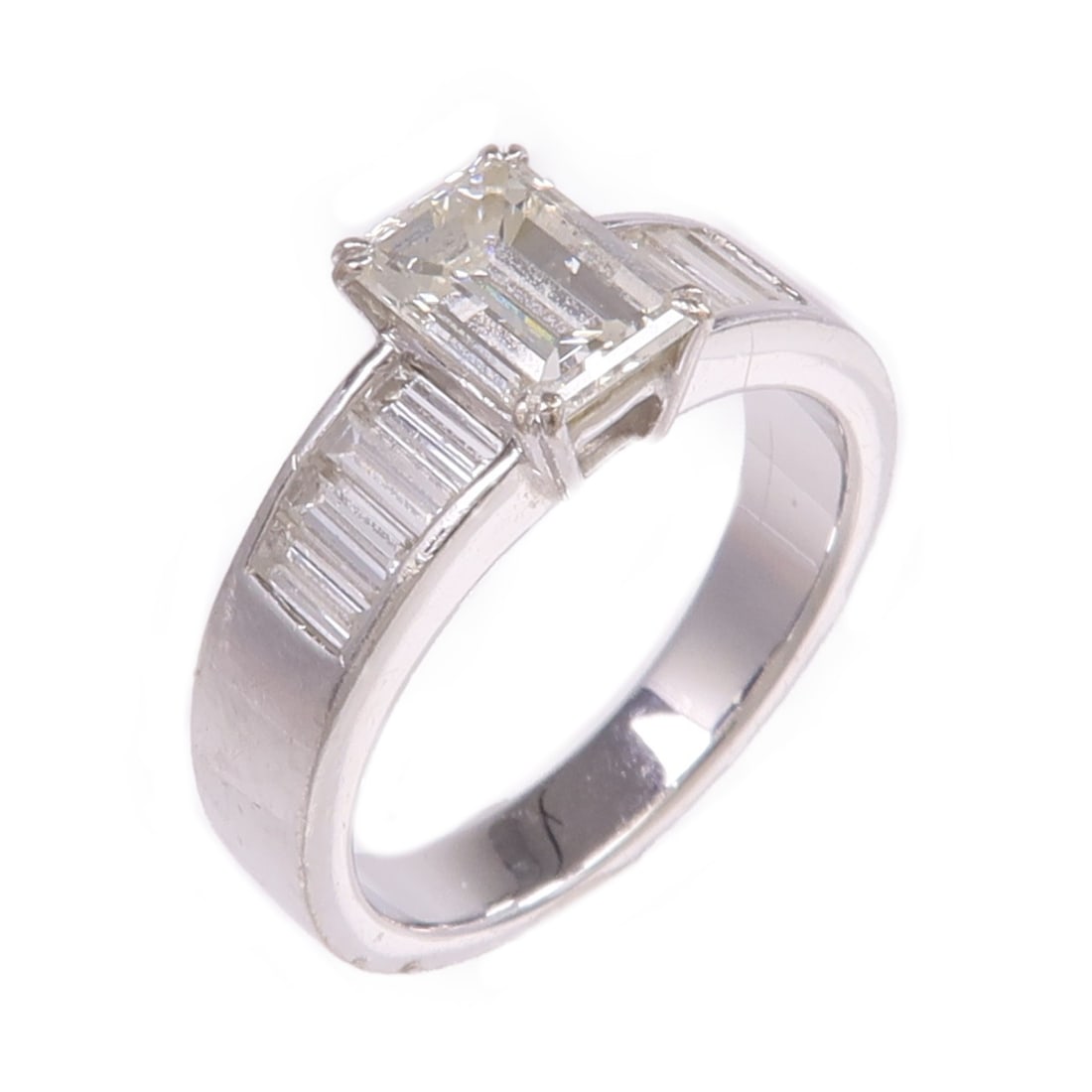 Diamond Accent 18K White Gold Ring in Size 5.5 (1 of 9)