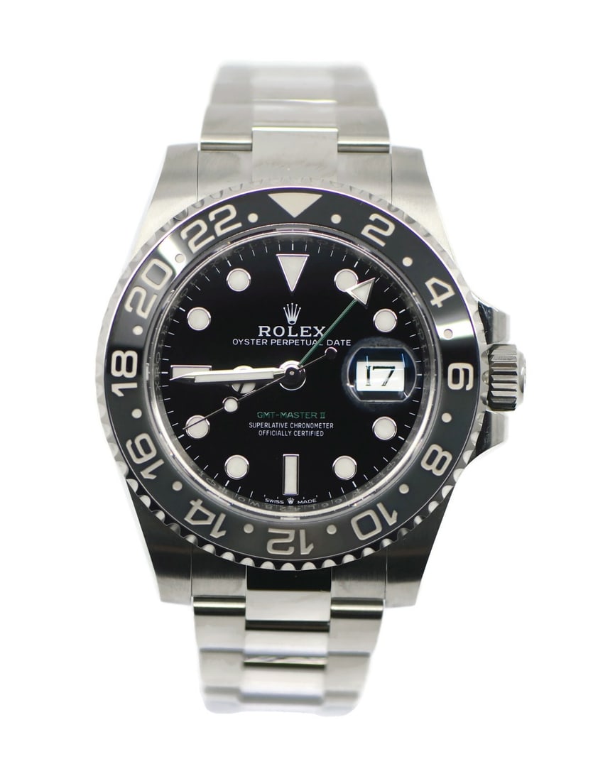 Rolex 126710GRNR GMT-Master II Bruce Wayne Automatic Steel 40mm With Box Papers: Rolex 126710GRNR GMT-Master II Bruce Wayne Automatic Steel 40mm With Box Papers This pre-owned Rolex GMT-Master II Bruce Wayne is a sophisticated wristwatch featuring a 40mm stainless steel case and m
