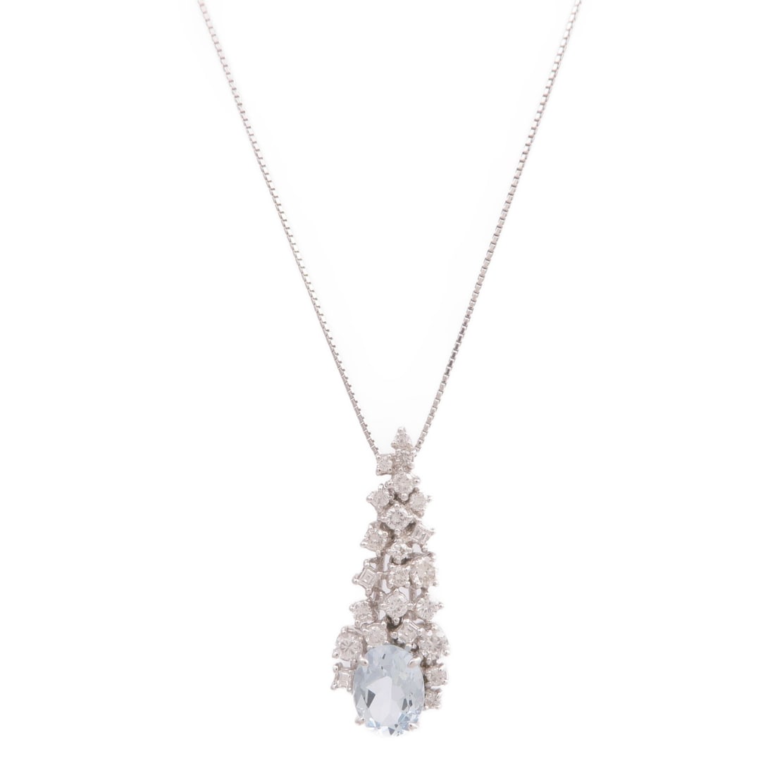 Aquamarine and Diamond Pendant Necklace in 18K White Gold (1 of 10)