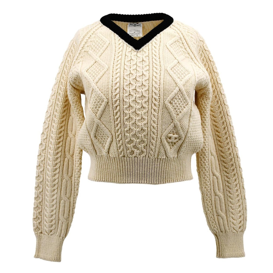 Vintage Chanel Ivory Wool Sweater 100% Wool Long Sleeve Size 42: Vintage Chanel Ivory Wool Sweater 100% Wool Long Sleeve Size 42 This vintage Chanel sweater in a classic ivory hue is perfect for casual occasions. Made from 100% wool, it offers warmth and comfort fo