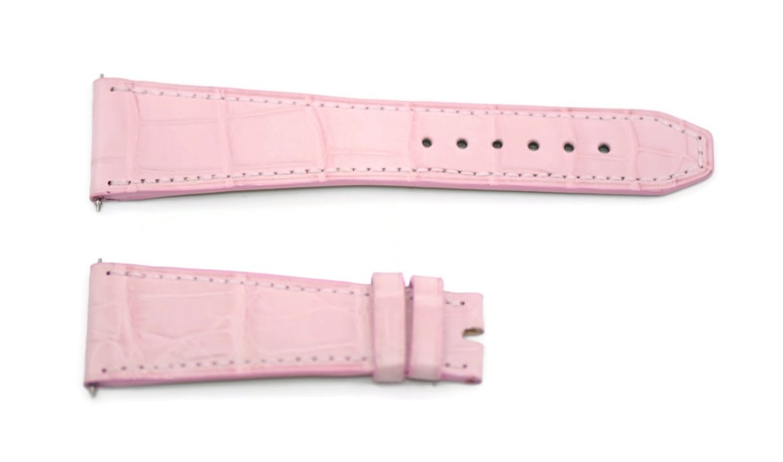 Pierre Kunz Authentic Pink Leather Wristwatch Strap 22mm: Pierre Kunz Authentic Pink Leather Wristwatch Strap 22mm Enhance your wristwatch with this stylish Pierre Kunz Pink Leather Strap. Crafted from high-quality leather, this band is designed for comfort