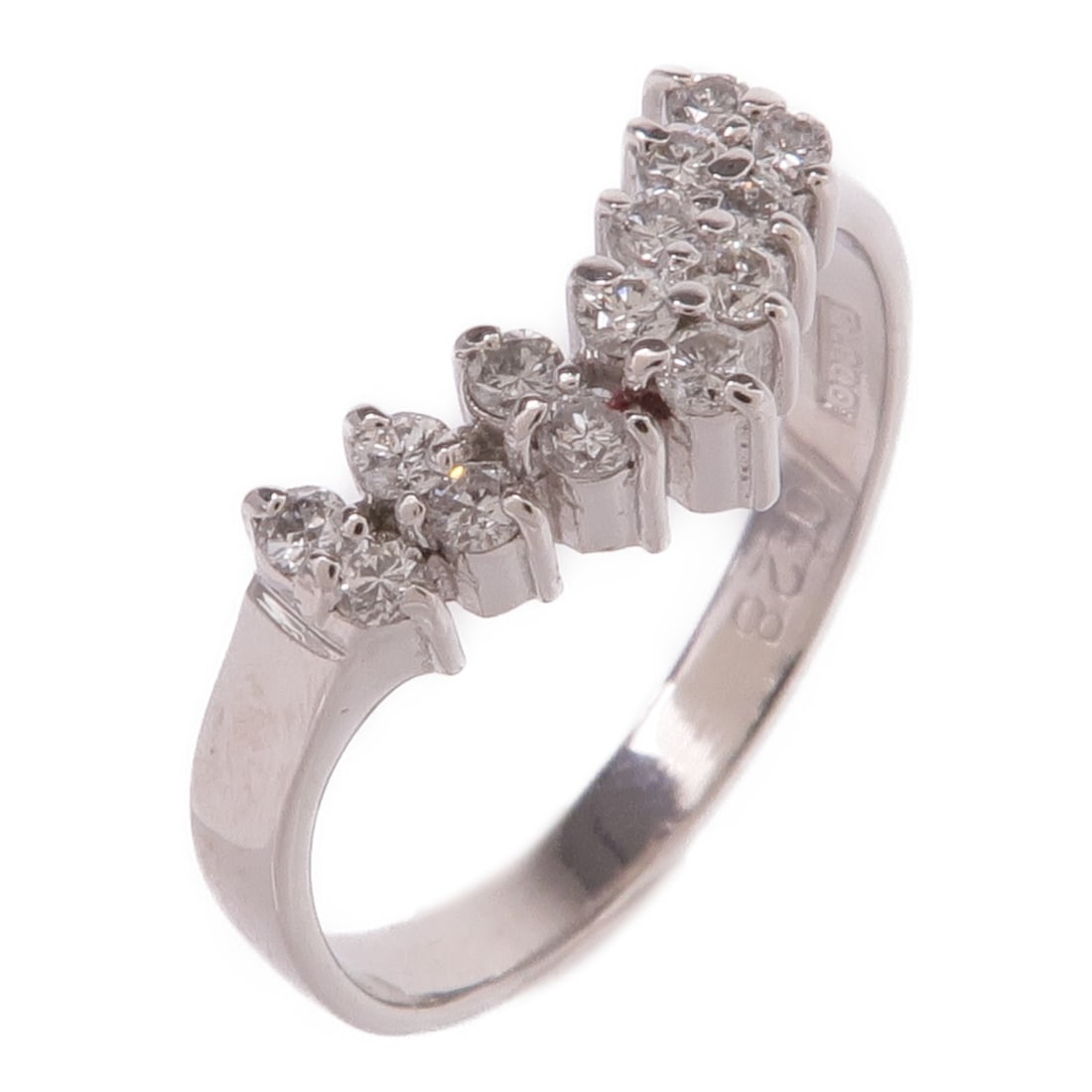 JEWELRY Diamond Ring in PT900 Platinum Size 6 (1 of 6)