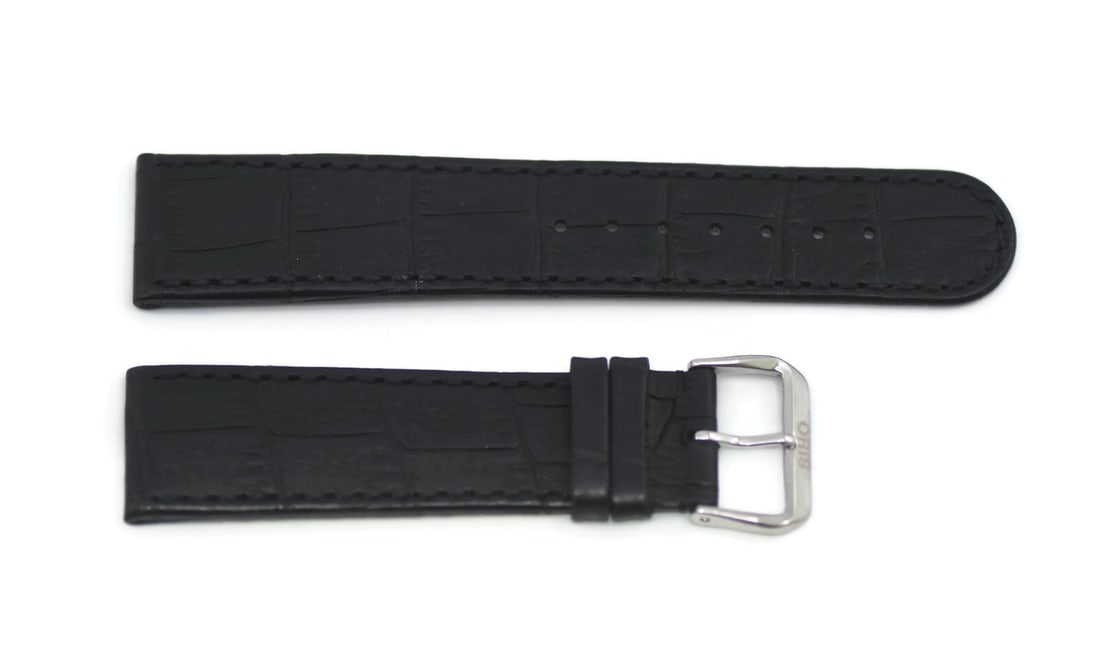 Oris Authentic Black Leather Watch Strap 22mm x 20mm: Oris Authentic Black Leather Watch Strap 22mm x 20mm This Oris Black Leather Strap is designed for wristwatches, featuring a width of 22mm tapering to 20mm and a length of 118mm and 77mm. Crafted from