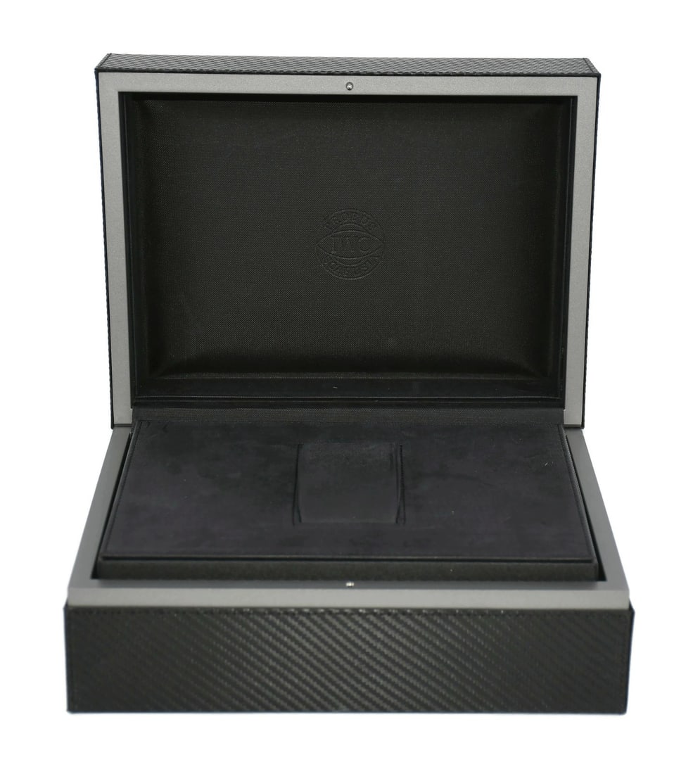 IWC Volvo Ocean Race Authentic Watch Presentation Box 10x8x5: IWC Volvo Ocean Race Authentic Watch Presentation Box 10x8x5 This IWC Volvo Ocean Race Watch Box is a stylish presentation box designed for a single watch. Crafted by IWC, this box features a sleek de