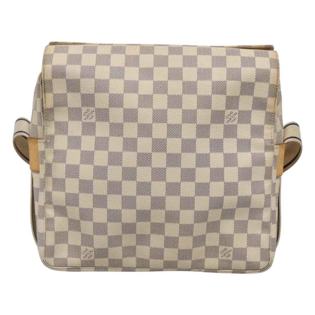 Louis Vuitton Damier Canvas Naviglio Unisex Bag 28cm x 25.5cm x 15cm: Louis Vuitton Damier Canvas Naviglio Unisex Bag 28cm x 25.5cm x 15cm This Louis Vuitton Naviglio handbag features the classic Damier canvas in white, designed for unisex use. The exterior shows signs