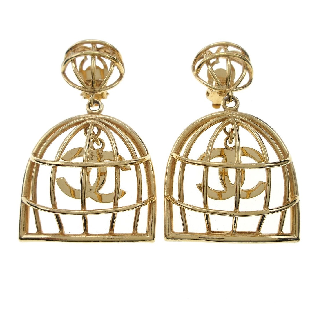 Chanel Birdcage Dangle Clip-On Earrings Gold-Plated: Chanel Birdcage Dangle Clip-On Earrings Gold-Plated Enhance your collection with these stunning Chanel Birdcage Dangle Earrings. These elegant clip-on earrings feature a beautiful gold-plated finish,