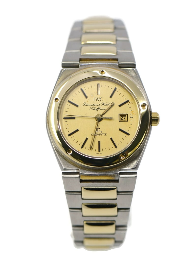 IWC Ingenieur 18K Gold Stainless Steel Quartz Watch Ref 3305: IWC Ingenieur 18K Gold Stainless Steel Quartz Watch Ref 3305 Discover the elegance of the IWC Ingenieur wristwatch, a sophisticated blend of 18K gold and stainless steel. This pre-owned timepiece feat