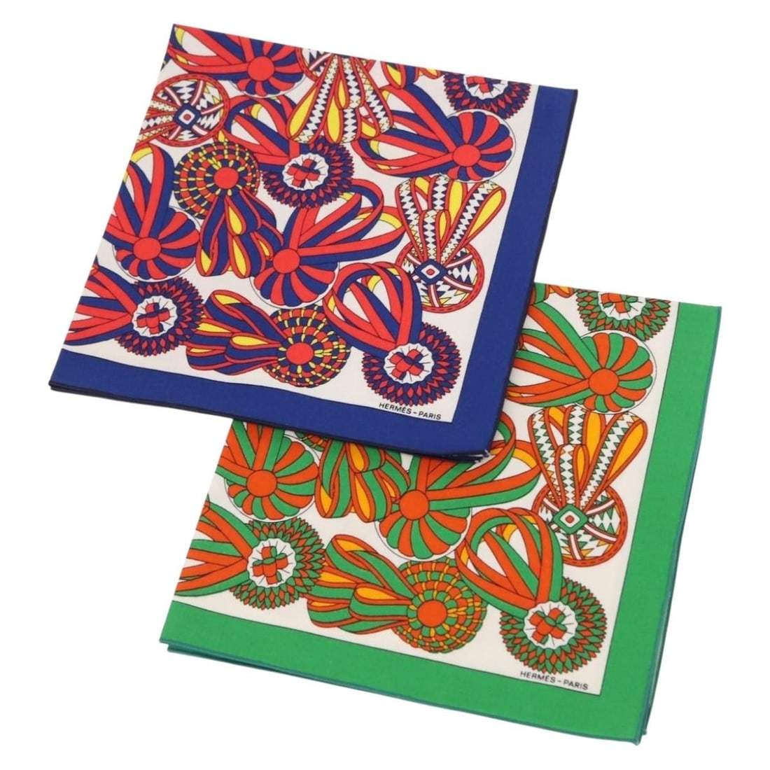 HERMES Cotton Table Napkin Placemats Set of 2 Blue Green Authentic: HERMES Cotton Table Napkin Placemats Set of 2 Blue Green Authentic Elevate your dining experience with this exquisite set of HERMES table napkin place mats, crafted in France. Featuring a stunning blu