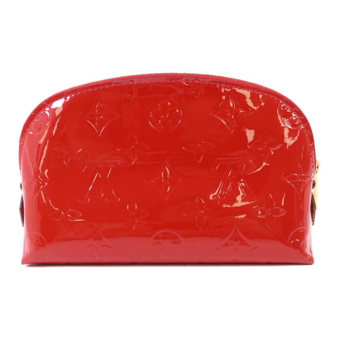 Louis Vuitton Monogram Vernis Red Patent Leather Cosmetic Bag M91496: Louis Vuitton Monogram Vernis Red Patent Leather Cosmetic Bag M91496 This Louis Vuitton Pochette Cosmetic Pouch features the signature Monogram Vernis in a striking red patent leather. The pouch is de