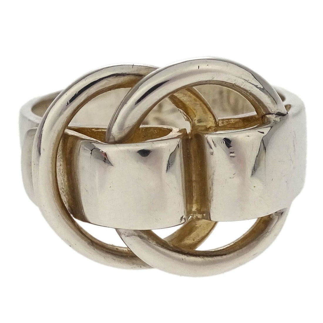 Vintage Hermes Deux Anneaux Silver Ring Size 50: Vintage Hermes Deux Anneaux Silver Ring Size 50 This exquisite vintage Hermes Deux Anneaux Ring showcases a classic round shape in a stunning silver tone. The ring is crafted from high-quality silver,