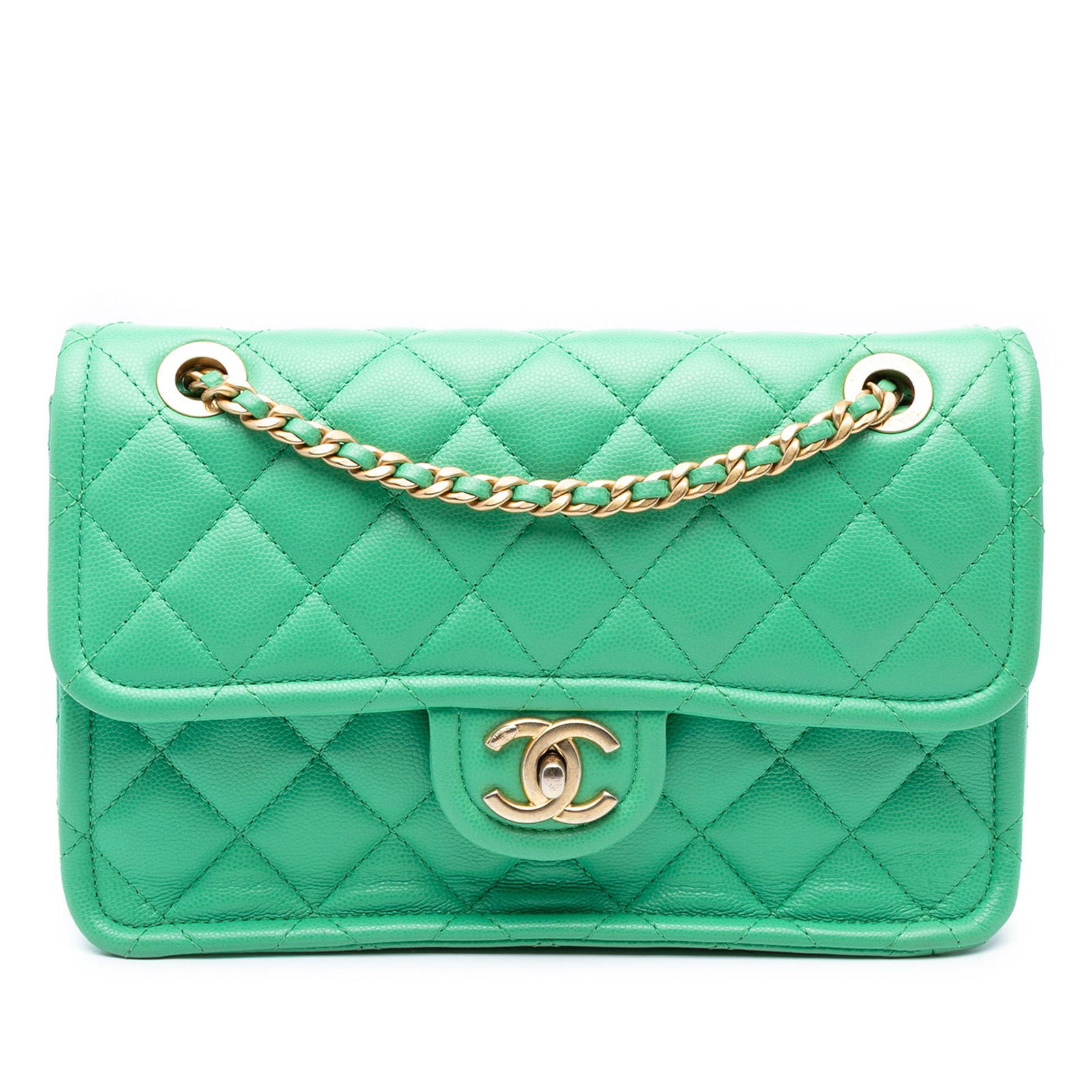 Chanel Medium Quilted Caviar Sweet Flap Shoulder Bag Green: Chanel Medium Quilted Caviar Sweet Flap Shoulder Bag Green Introducing the Chanel Medium Quilted Caviar Sweet Flap, a luxurious shoulder bag crafted from exquisite quilted caviar leather in an elegant
