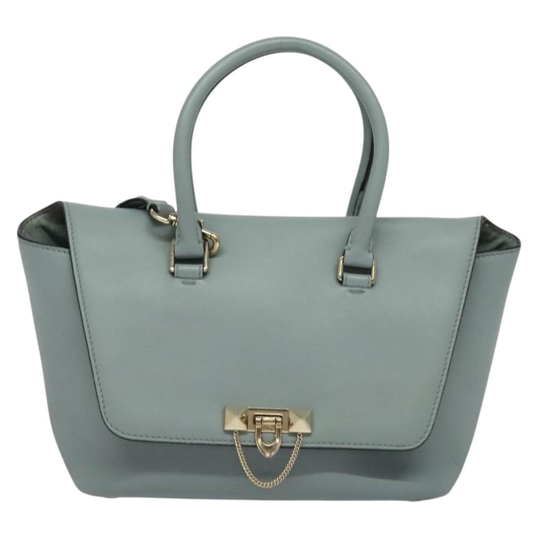Blue Leather Valentino Garavani Demilune Flap Satchel Handbag: Blue Leather Valentino Garavani Demilune Flap Satchel Handbag This pre-owned Valentino Garavani Demilune Flap Satchel is crafted from blue leather and designed for women. The handbag features a flap c