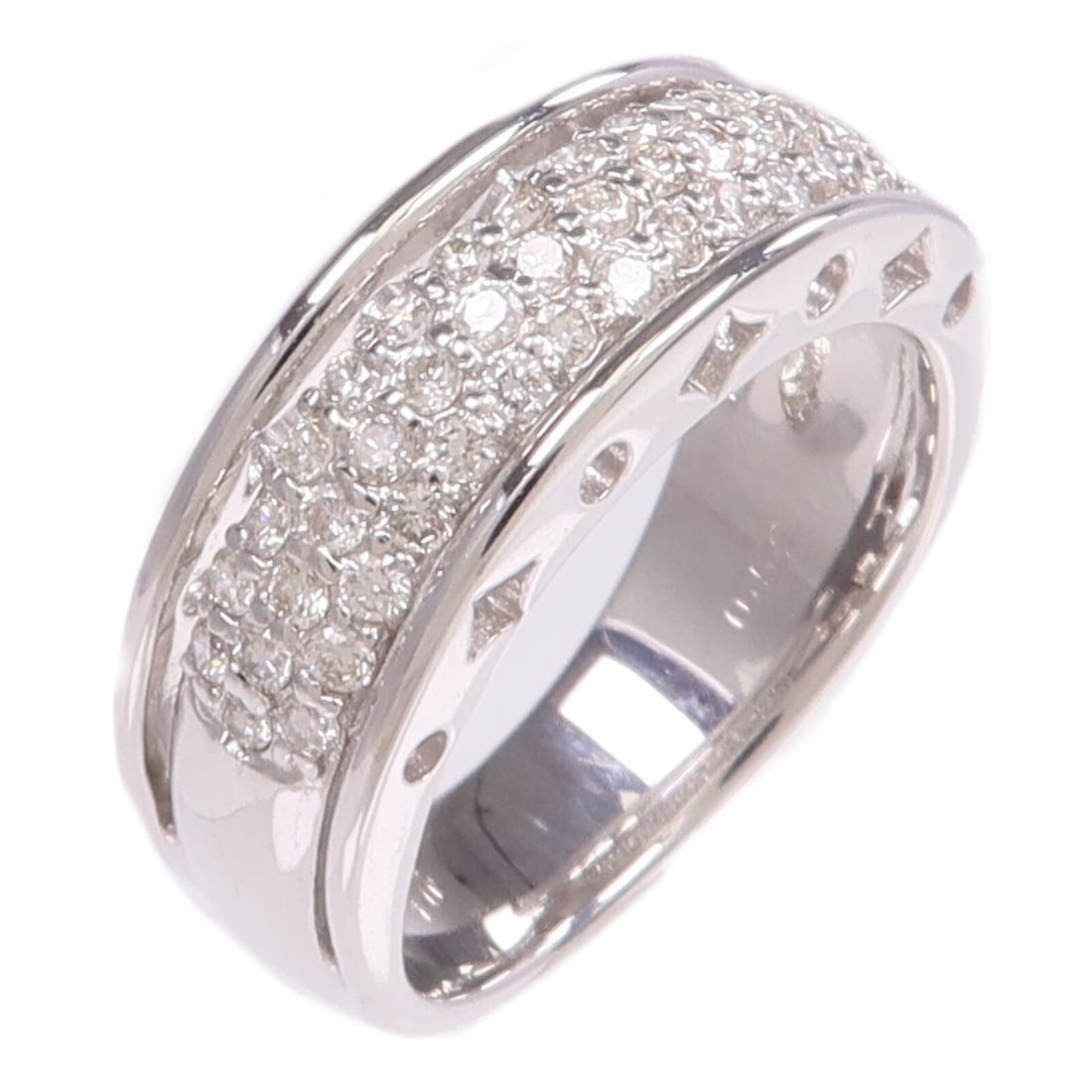 Diamond Solitaire Ring in 18K White Gold Size US 6 (1 of 9)