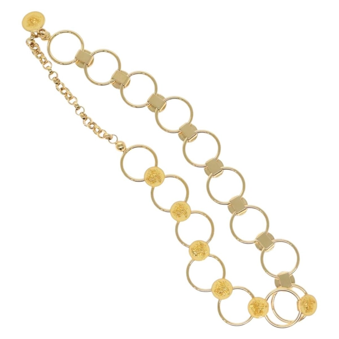 Gianni Versace Gold Metal Chain Belt Authentic BA5265: Gianni Versace Gold Metal Chain Belt Authentic BA5265 Elevate your style with this iconic Gianni Versace Chain Belt, crafted from high-quality metal and finished in a stunning gold tone. This belt com