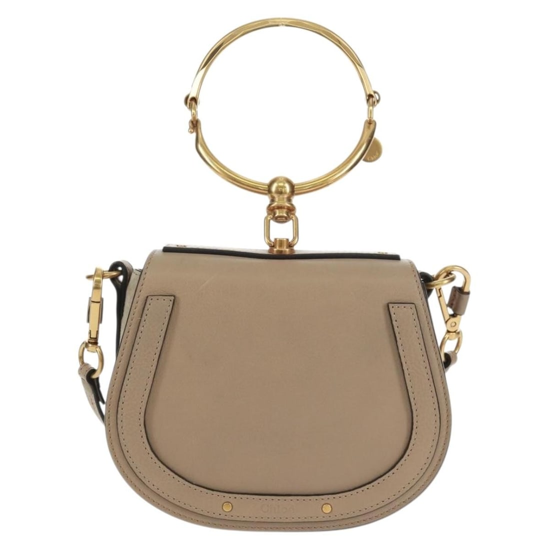 Chloe Nile Beige Leather Crossbody Handbag Italy: Chloe Nile Beige Leather Crossbody Handbag Italy The Chloe Nile Crossbody Bag is crafted from beige leather and designed for women. Made in Italy, this bag features a compact silhouette with a top han