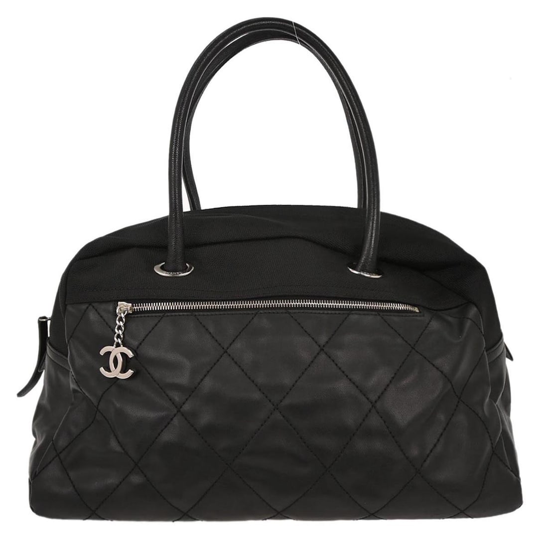 Chanel Black Leather Paris-Biarritz Duffle Handbag with Double Handles: Chanel Black Leather Paris-Biarritz Duffle Handbag with Double Handles This stylish Chanel Black Leather Paris-Biarritz Duffle Handbag combines luxury with practicality, making it an ideal choice for